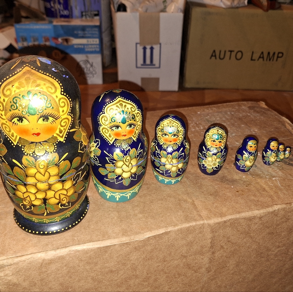 Russian nesting dolls all original an authentic